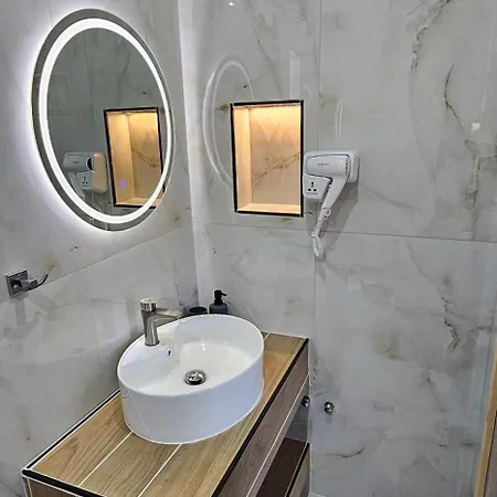 Apartament Escapes By The *